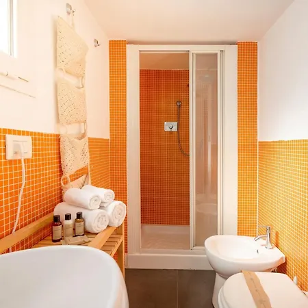 Murat Modern Wooden Penthouse - 3 Bedrooms Hotel de apartamente